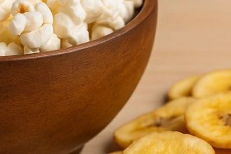 Popcorn vs. Banana Chips: Which Is Healthier?