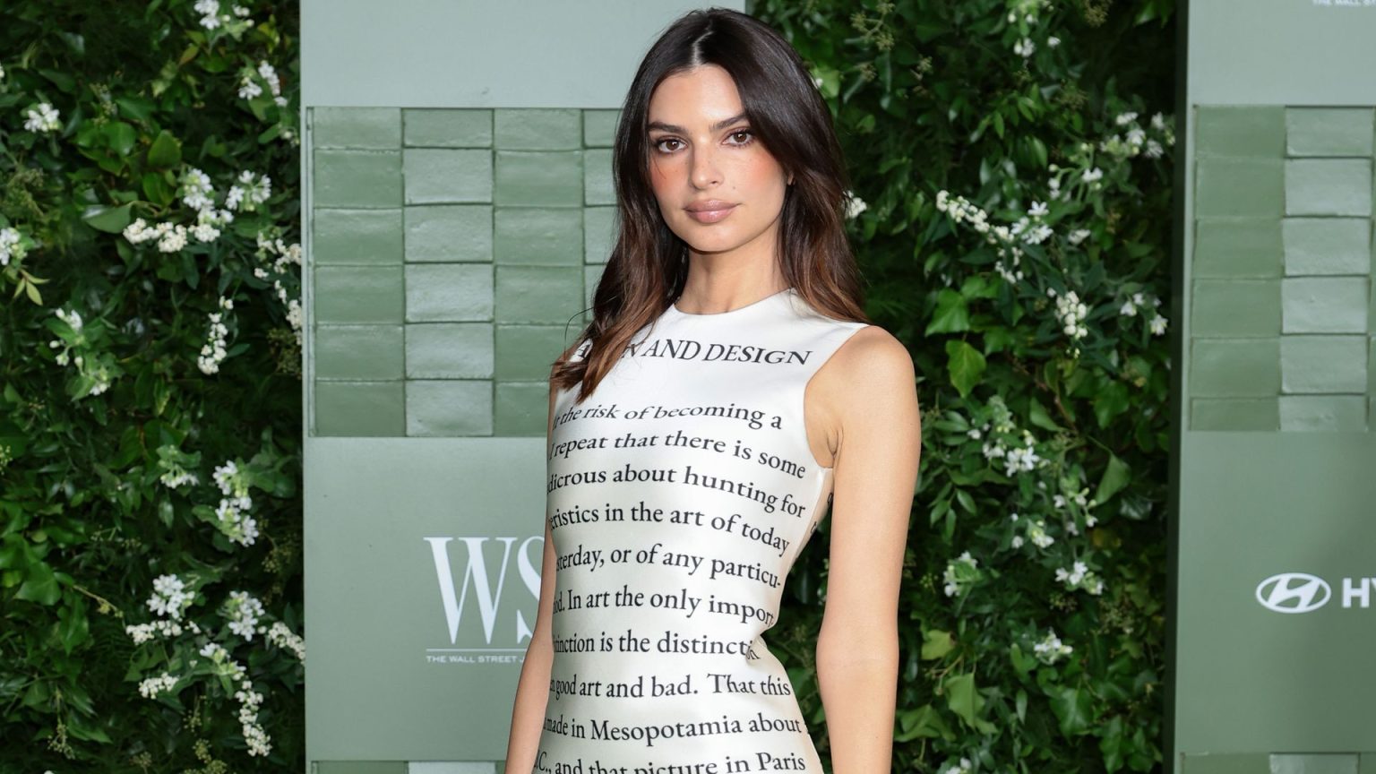 Emily Ratajkowski surprises in old school cloche hat to tease new Netflix series