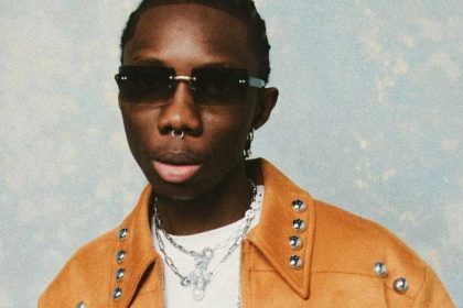 Go Crazy Lyrics by Blaqbonez