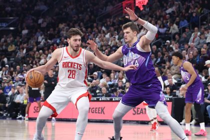 Lakers Dream Center Target May Be Available After All: Report