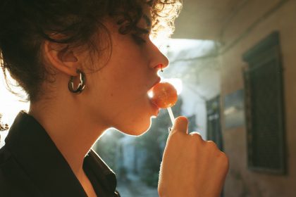 How to Make Blowjobs More Enjoyable for the Woman in Your Life, According to Sex Experts