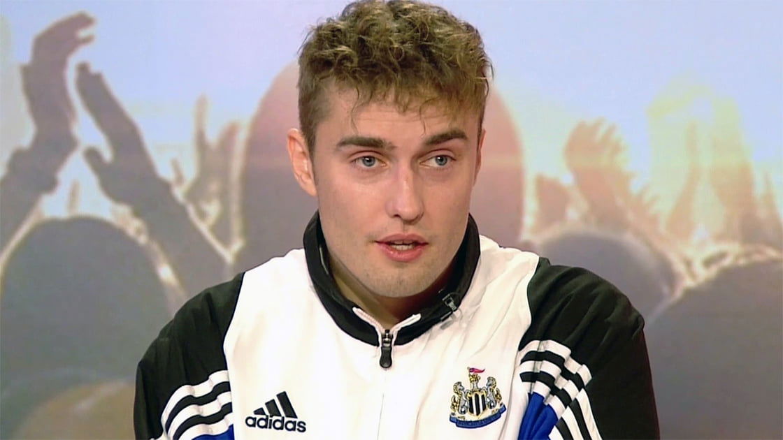 Sam Fender to the rescue with cash donation after flags stolen away from St James’ Park
