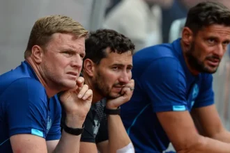 Newcastle plunged into transfer turmoil as top target leans toward London based clubs