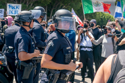 Echoing 2020, Police Use Rubber Bullets Against Protesters in Los Angeles