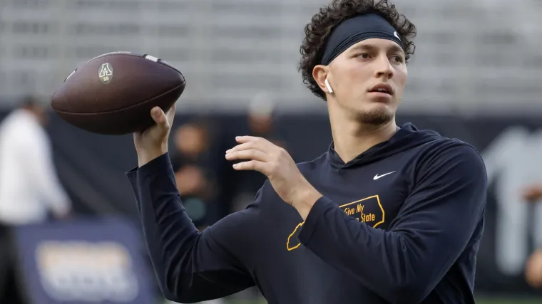 Tennessee’s Joey Aguilar can statistically surpass Ex-Vol Nico Iamaleava with one simple stat