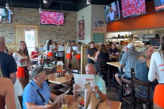 Seniors flock to new Hooters restaurant, plus clue leads to shipwreck discovery