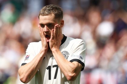 ‘I don’t know exactly which position Arne has in mind for Florian’: Jurgen Klopp questions Liverpool’s tinkering techniques