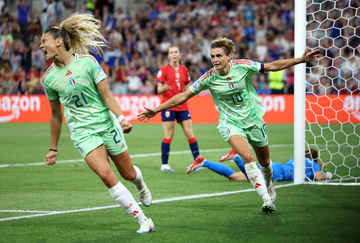 Girelli double fires Italy past Norway into Women’s Euros semi-finals
