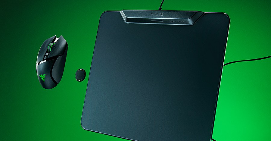 Razer’s new mousepad wirelessly charges mice with a Logitech-style puck