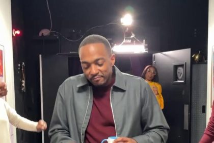 Anthony Mackie Dances Through the Spirit Tunnel with Jennifer Hudson & It’s All Vibes!