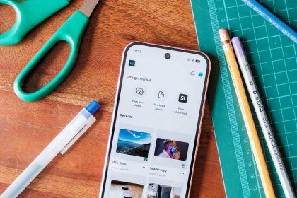 Photoshop launches beta on Android