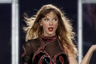 Taylor Swift gets fans talking after date night with ‘husband’ Travis Kelce