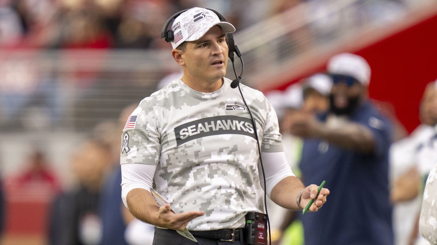 ESPN insider identifies how Seahawks coaches need to help Sam Darnold