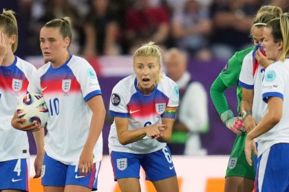 Williamson back in training ahead of England’s Euro 2025 semi-final
