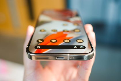 I still prefer my Google Pixel 9 Pro over the expensive flagships