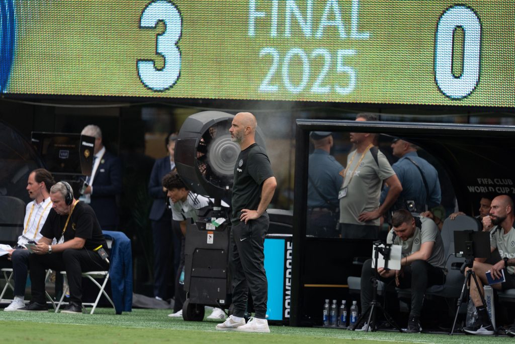 Chelsea make move to sign Eredivisie defender