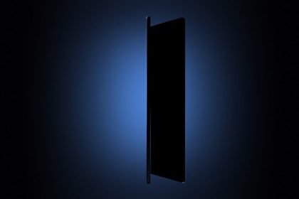 Samsung teases incredibly-thin Galaxy Z Fold 7 as its ‘lightest’ foldable yet [Video]
