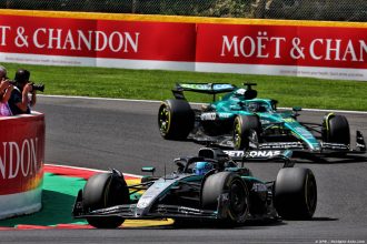 Russell : Mercedes F1 ‘a fait un énorme pas en arrière’ en Belgique