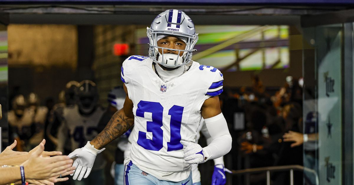 Cowboys 2025 training camp Day 4: CBs ramping up, WR goes down
