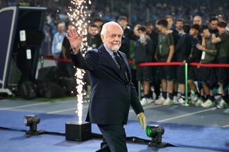 Napoli president De Laurentiis refuses to pay €14m for Juventus midfielder