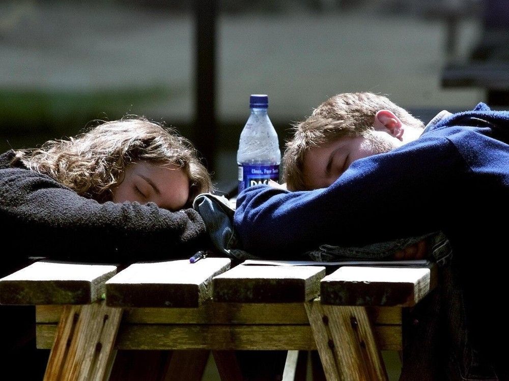 Rumsey: Teens suffer when school starts too early in the day