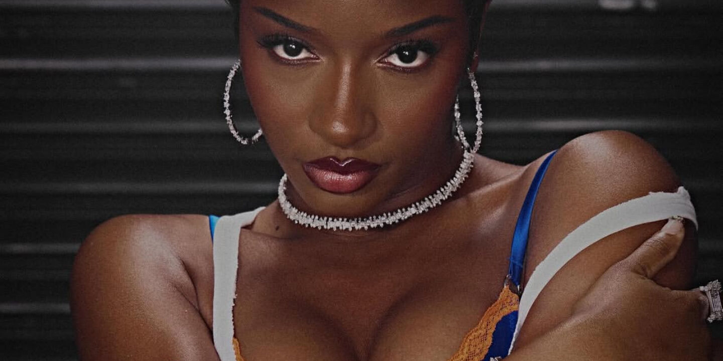 Is Ayra Starr forbidden from love under Roc Nation?