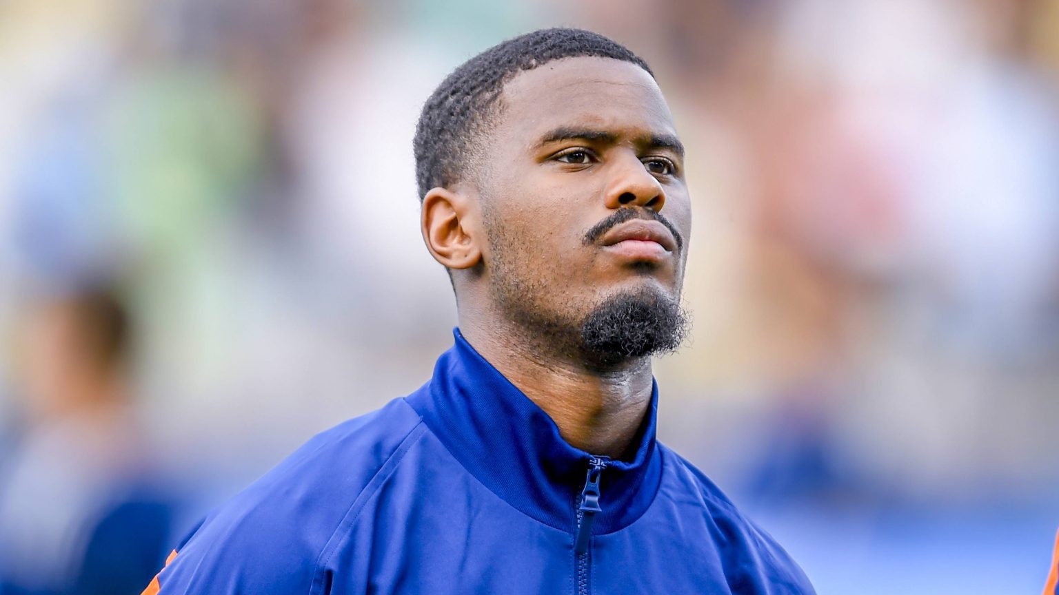 Chelsea strike Jorrel Hato deal after overcoming valuation hurdle with highly-rated Ajax youngster set for €40m+ transfer
