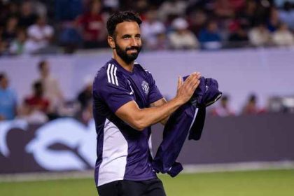 Amorim happy with squad despite transfer talk