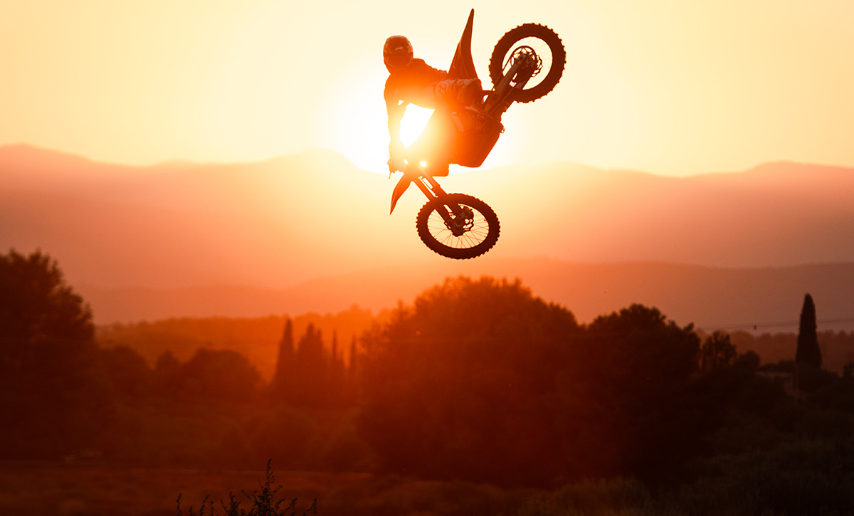 STARK REVEALS NEXT GENERATION VARG MX 1.2  ELECTRIC BIKE
