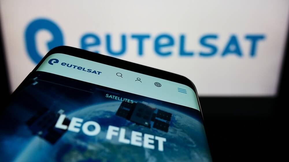 Eutelsat seeks €1.35B to boost LEO network and take the fight to Starlink