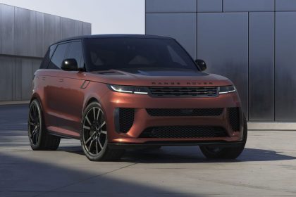£165k Range Rover Sport SV Carbon Unveiled, Brings 76kg Weight Saving