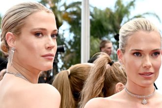 Lady Amelia and Lady Eliza Spencer are shimmering mermaids in matching figure-hugging dresses