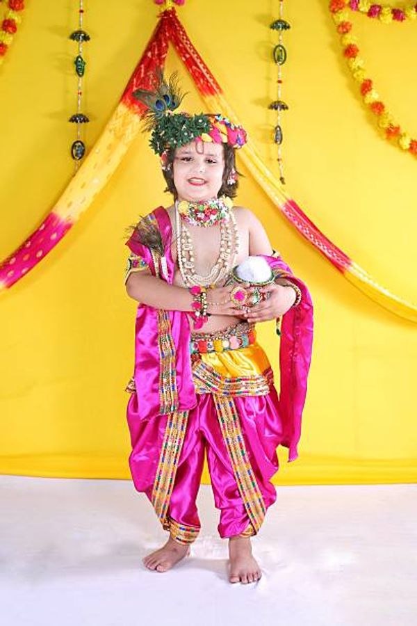 6 Janmashtami Costumes That Will Blow Your Mind
