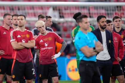 Chelsea target asks to leave Man United