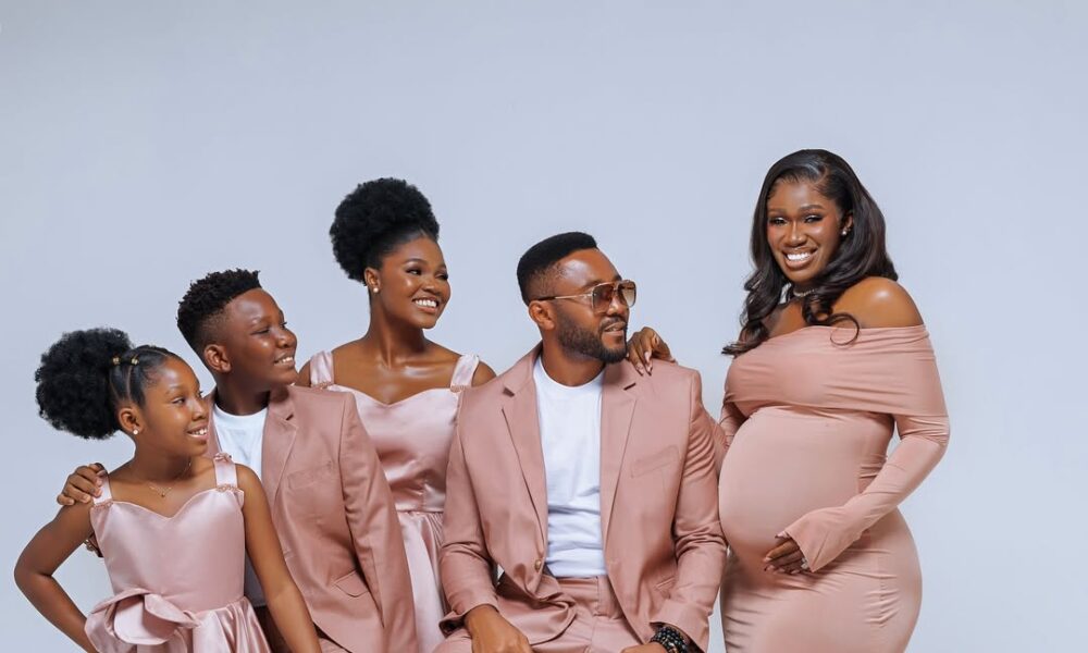 These Gorgeous Maternity Photos of Real Warri Pikin and Her Family Will Melt Your Heart
