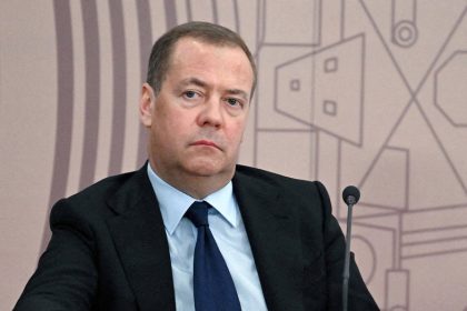 Russia’s Medvedev says Europe’s ‘coalition of the willing’ failed to outplay Trump after Zelenskyy meeting