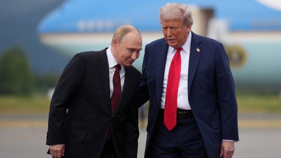 Trump rates Putin summit a ’10 out of 10′ and touts ‘very good progress’ toward peace