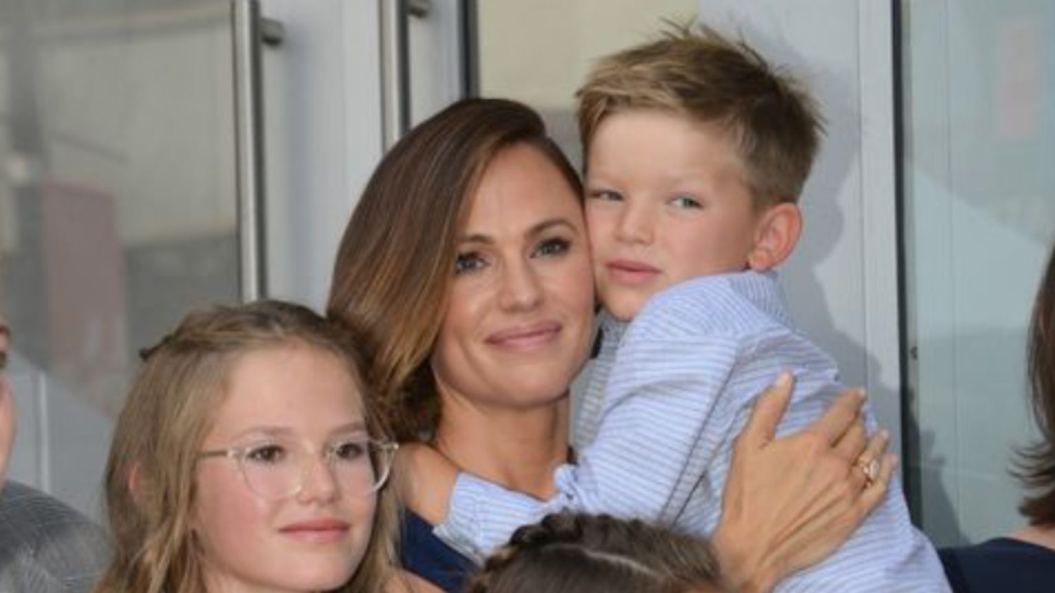 Jennifer Garner makes confession about ‘perfect’ life with 3 children: ‘Kids don’t care’