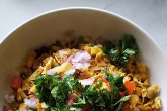 7 Healthy Indian Snacks That Keep You Energized