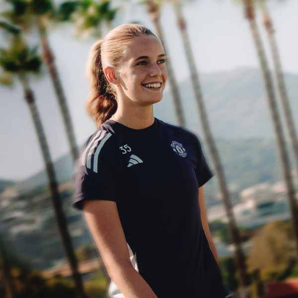 Lucy Newell joins Birmingham on loan