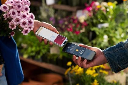 Apple, Mastercard, and Visa convince judge to dismiss collusion lawsuit