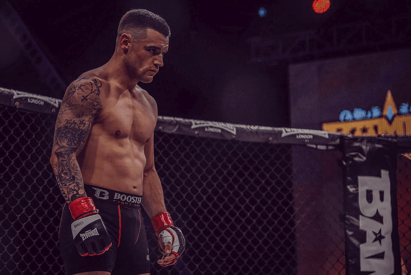 Kiefer Crosbie slams referee’s ‘ridiculous call’ in UFC Shanghai bout