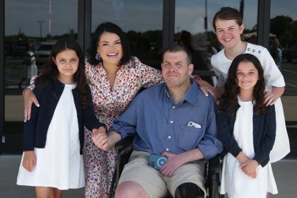 Trump salutes Sgt. Michael Verardo, wounded Afghanistan veteran who inspired Independence Fund’s Trackchairs