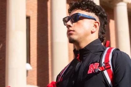 Patrick Mahomes’ stadium becomes Raiola’s stage in Huskers opener