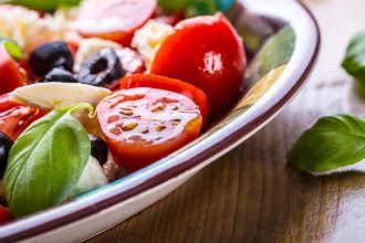 Low-Cal Mediterranean Diet Plus Exercise Linked to Less Diabetes Onset