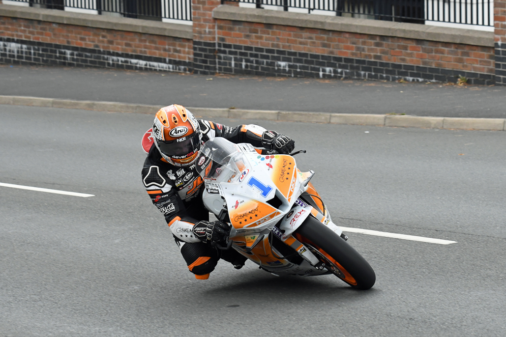 Arrowsmith hits the target; emotional win for Williams at MGP.