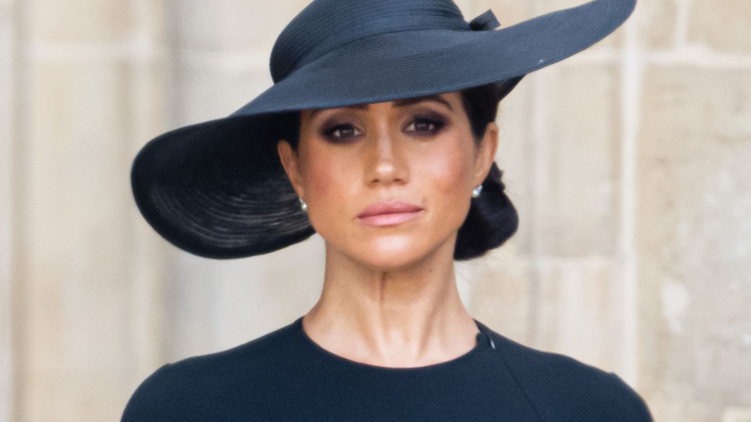 Meghan Markle makes painful confession related to Queen’s death in new Netflix series