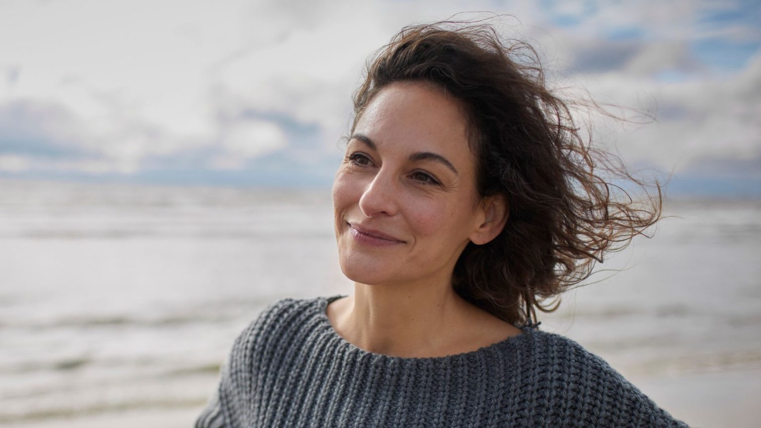 5 science-backed habits to live longer according to a nutritionist