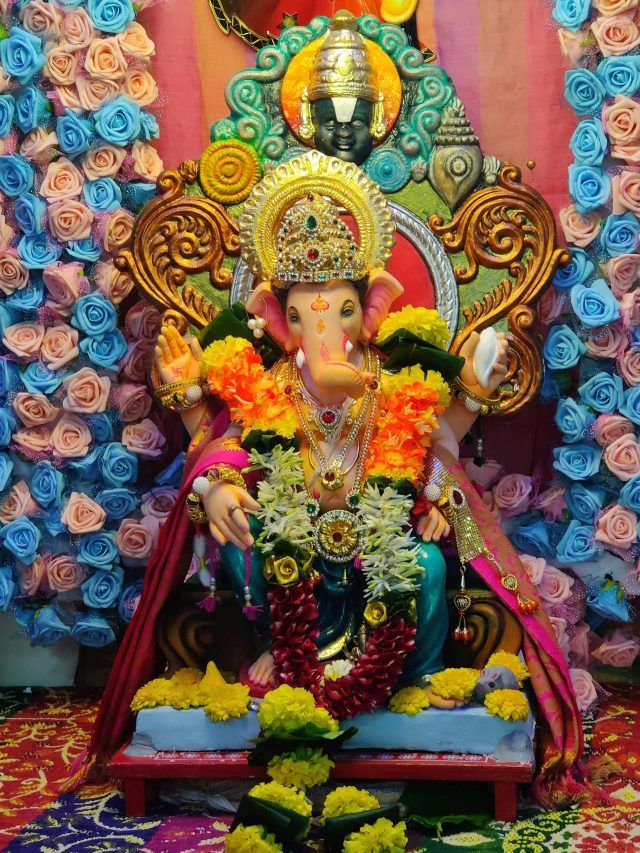 Ganesh Chaturthi 2025: 7 Quick 5-Minute Snacks You Can Make at Home
