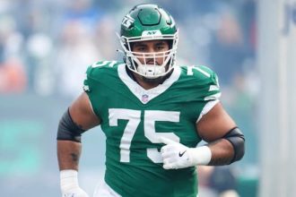 Jets’ Alijah Vera-Tucker suffered a ‘significant’ arm injury ahead of Week 1